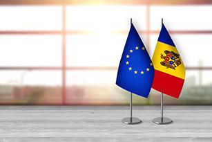 20191010_eu_moldova_flags.jpg 20191010_eu_moldova_flags.jpg