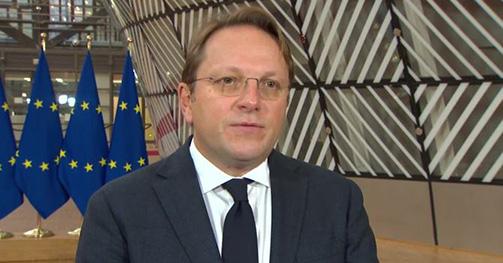 Olivér Várhelyi