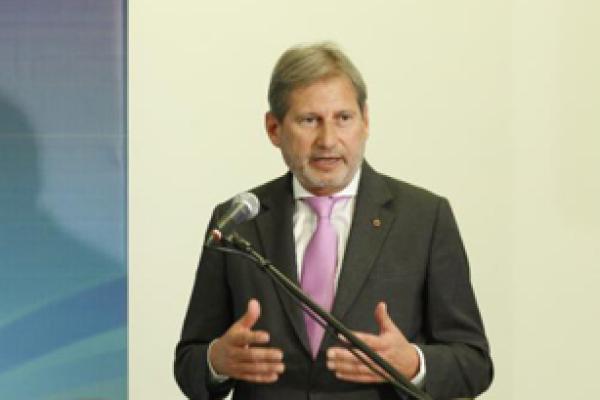 20150506-hahn_1.jpg