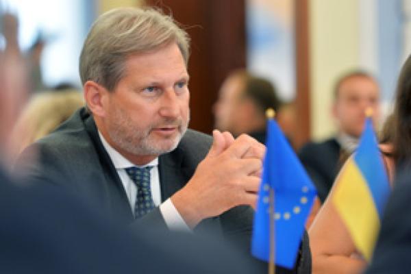 20160420_hahn_ukraine.jpg